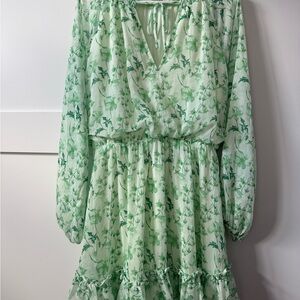 Gianni Bini Green Long Sleeve Dress
